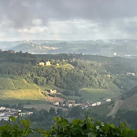 La Casa Di Gerry E Palmi Apartment Alba (Piedmont)